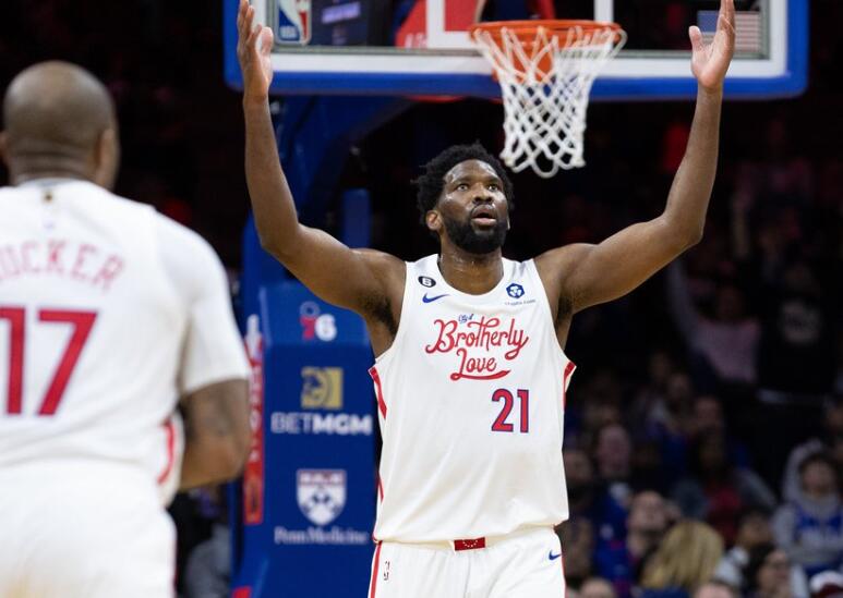 江南体育中心羽毛球馆-76人巨星恩比德首发入选全明星